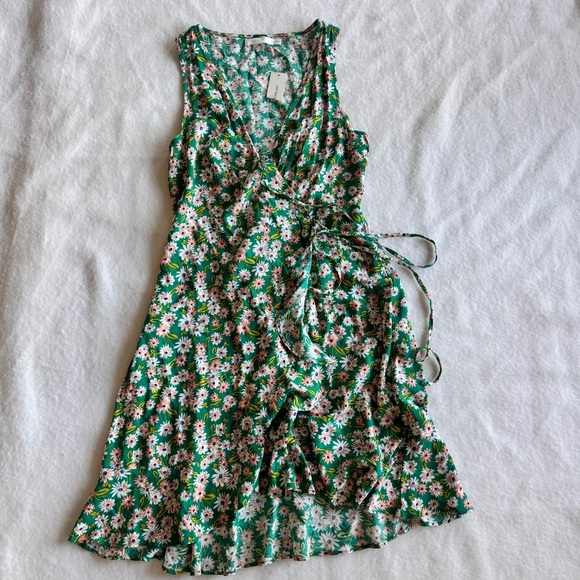 Lush Mini Wrap Sweetheart Dress Floral Size Small - Picture 4 of 8